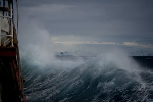 crashing-waves-image